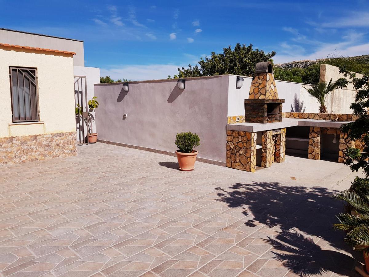 Villa Alba Valderice Exterior photo